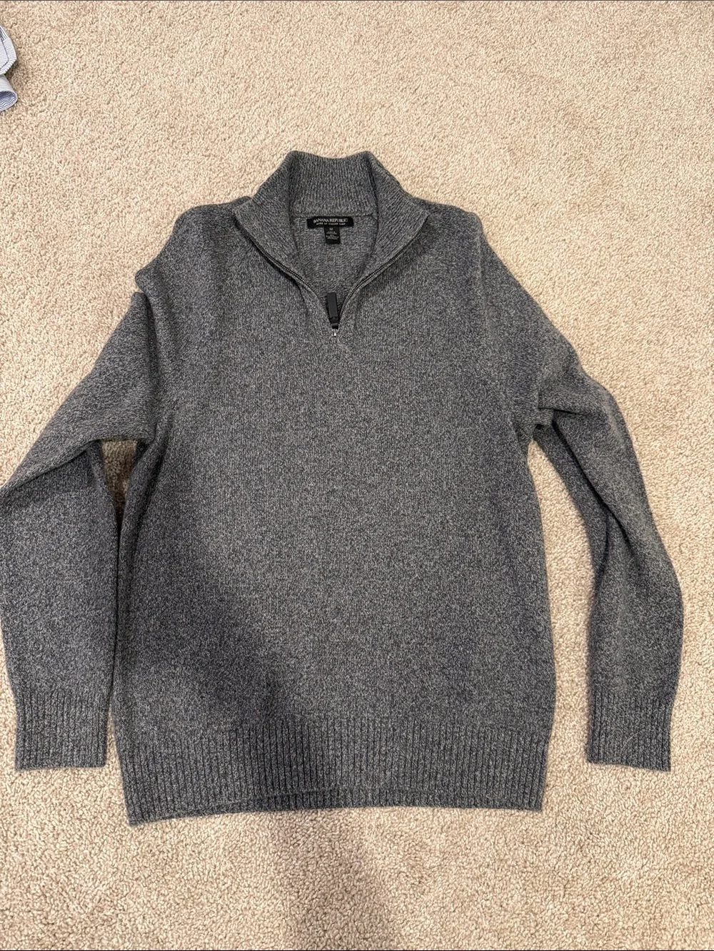 Banana Republic Men's Heather Gray Half-Zip Sweater